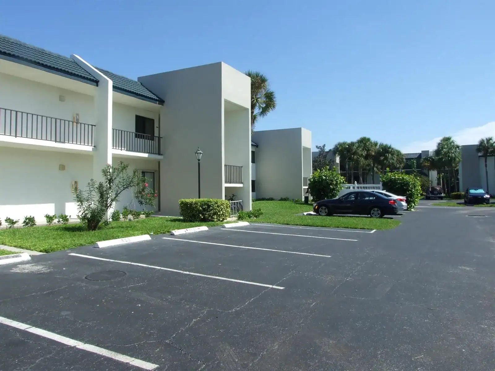 1605 US-1 # 203, Jupiter FL 33477 photo 2