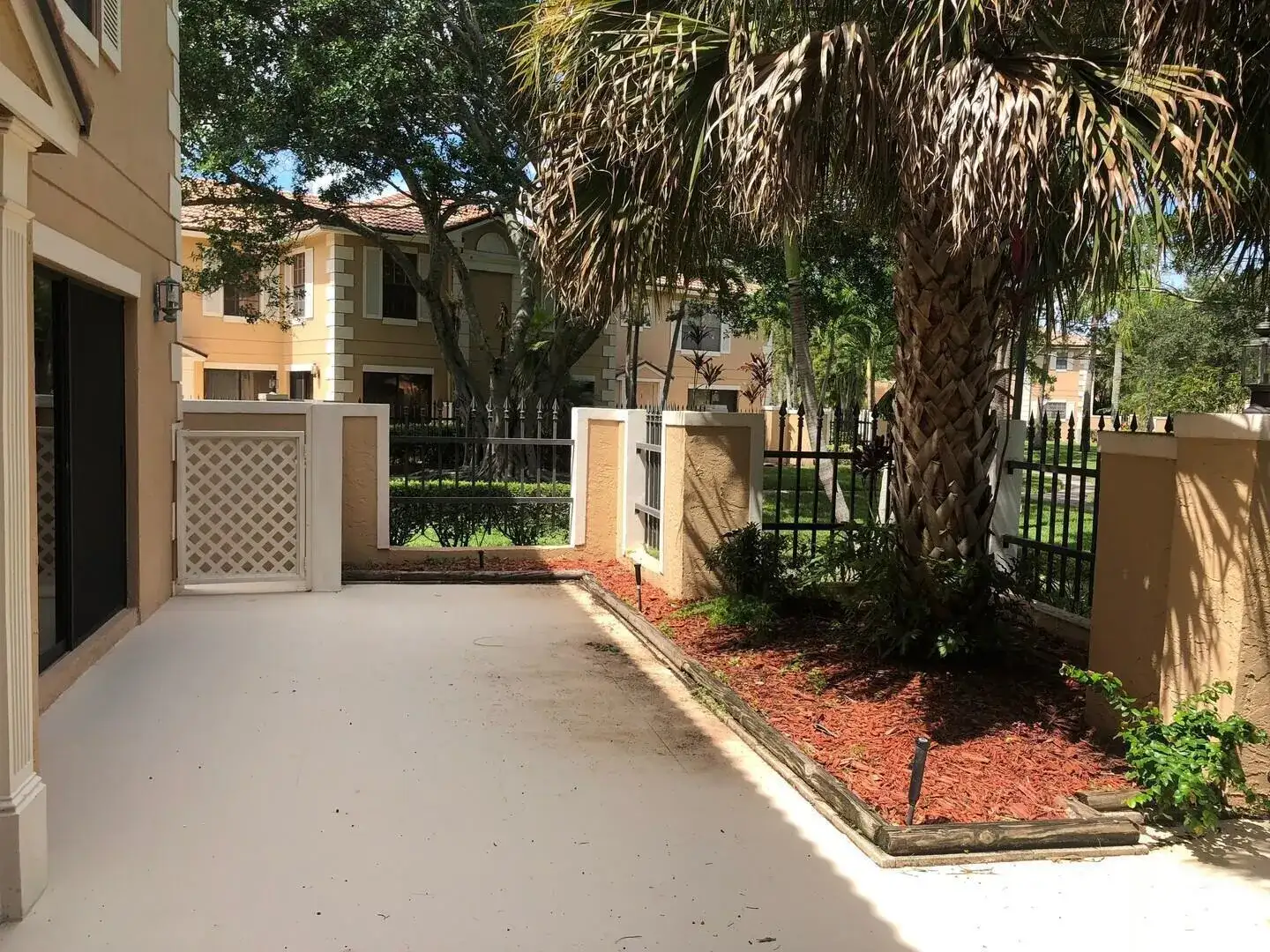 356 PRESTWICK Circle # 1, Palm Beach Gardens FL 33418 photo 5