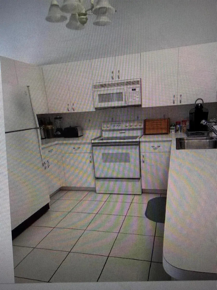 382 NW SHERRY Lane, Port St. Lucie FL 34986