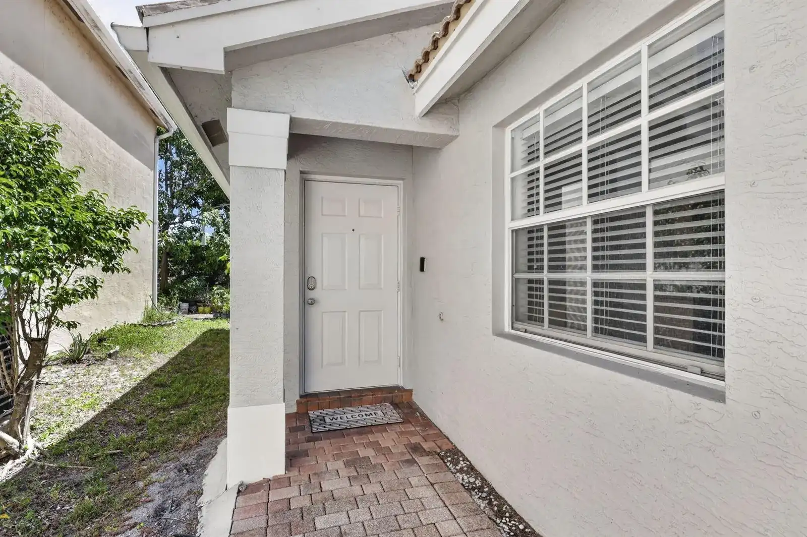 5088 NORTHERN LIGHTS Drive, FL 33463 photo 3