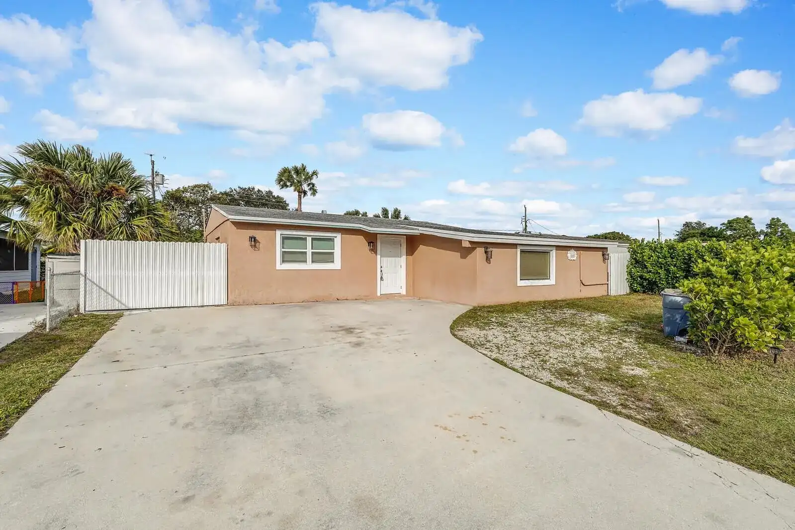 4389 BELLEWOOD Street, Palm Beach Gardens FL 33410