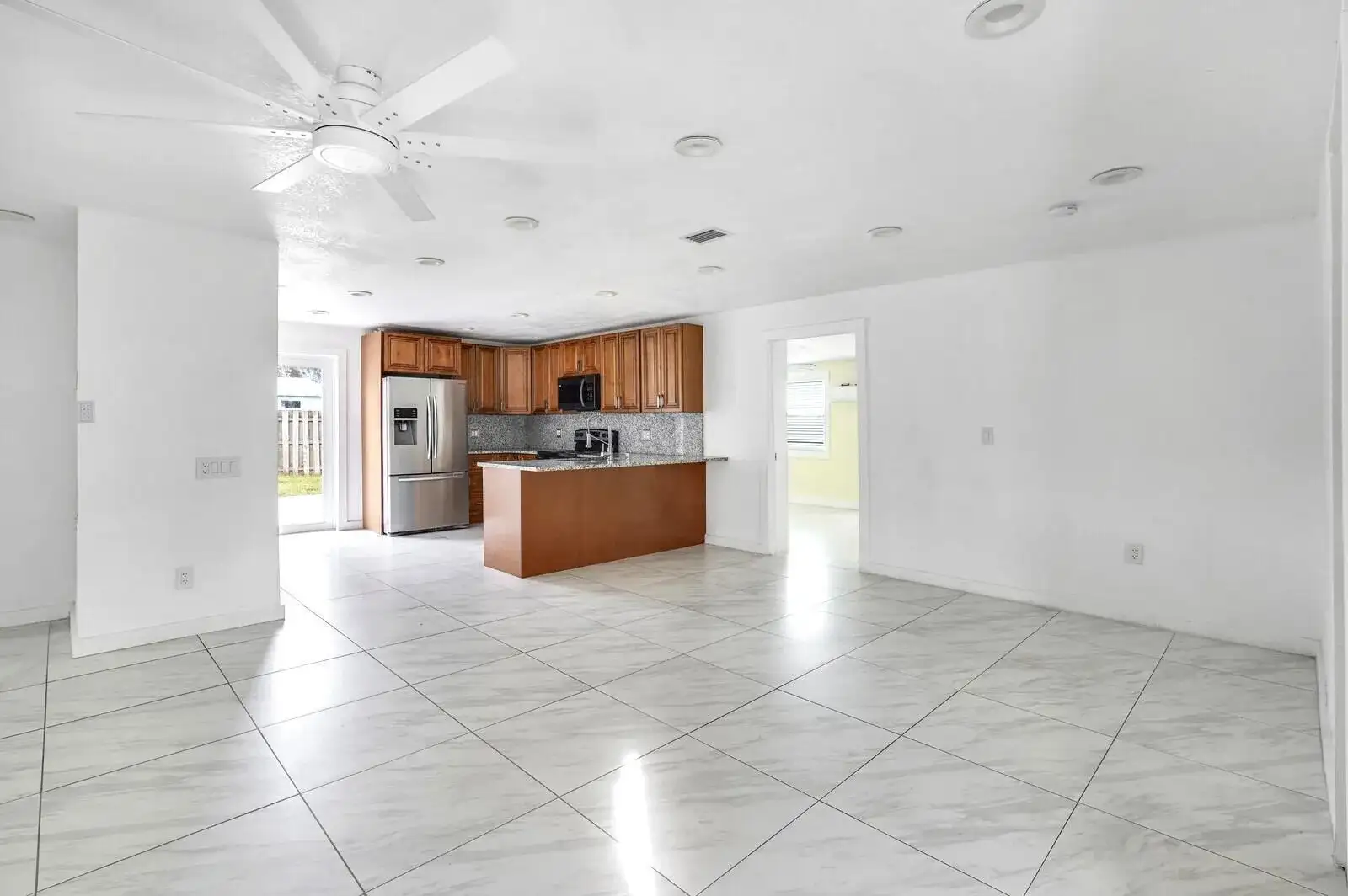4389 BELLEWOOD Street, Palm Beach Gardens FL 33410 photo 3