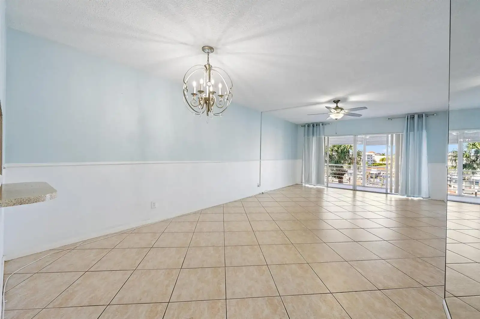 29 Yacht Club Drive Unit 405, North Palm Beach FL 33408 photo 4