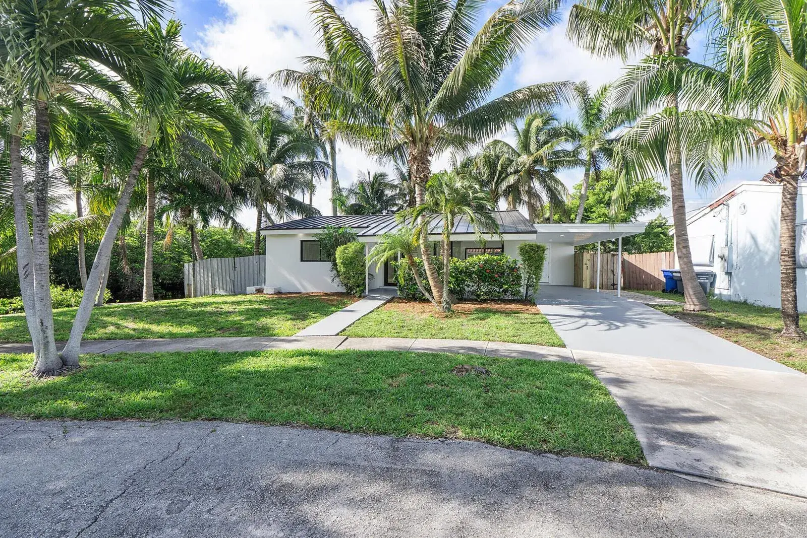 3030 ARTHUR Street, Hollywood FL 33021