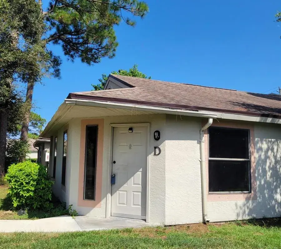 2837 STONEWAY Lane # D, Fort Pierce FL 34982