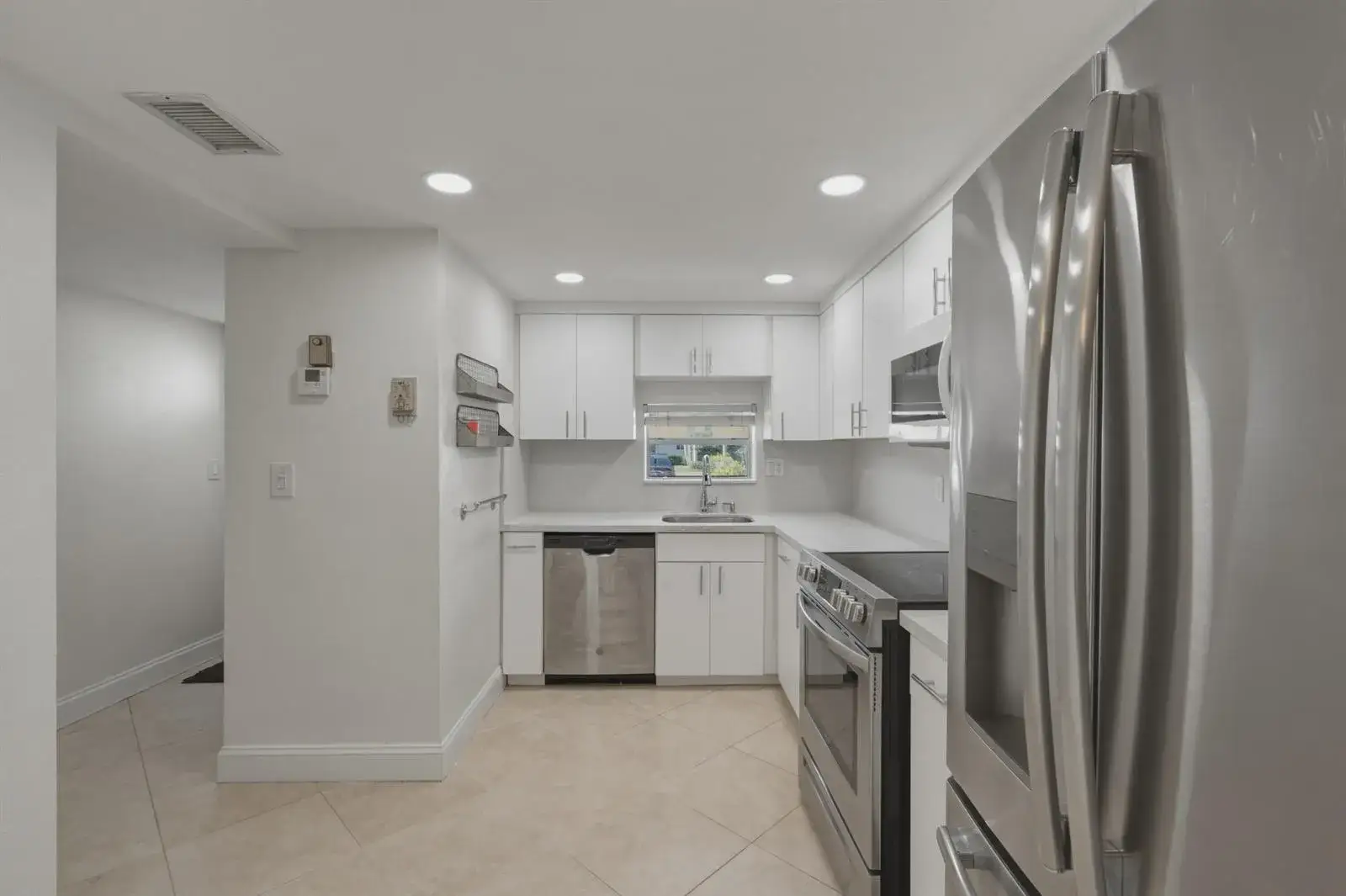 681 S Hollybrook Drive # 109, Pembroke Pines FL 33025