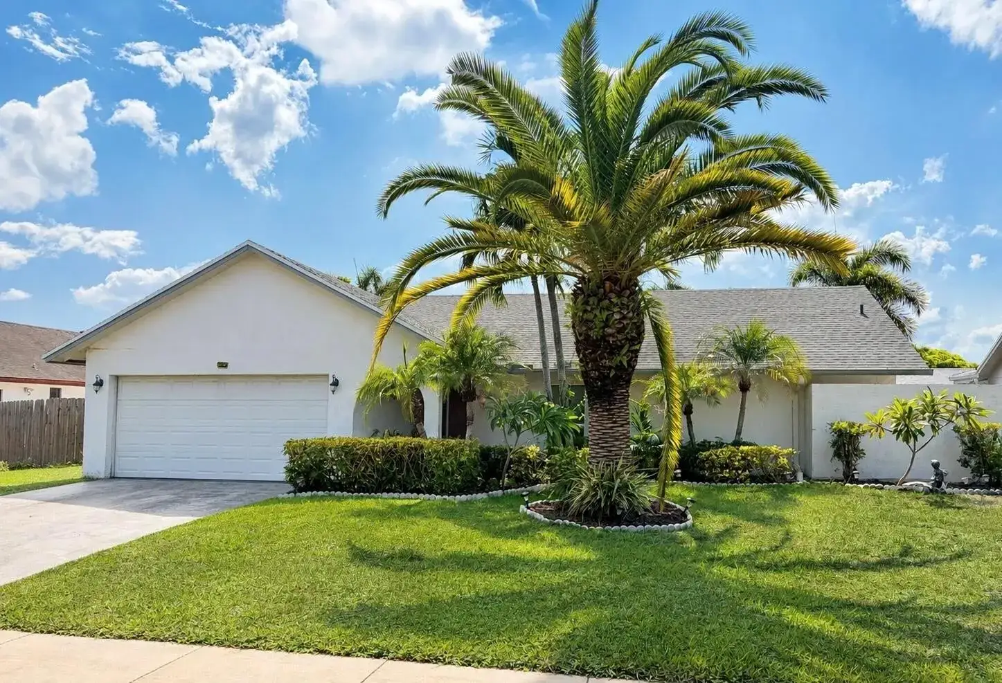 586 NW 45TH Way, Delray Beach FL 33445
