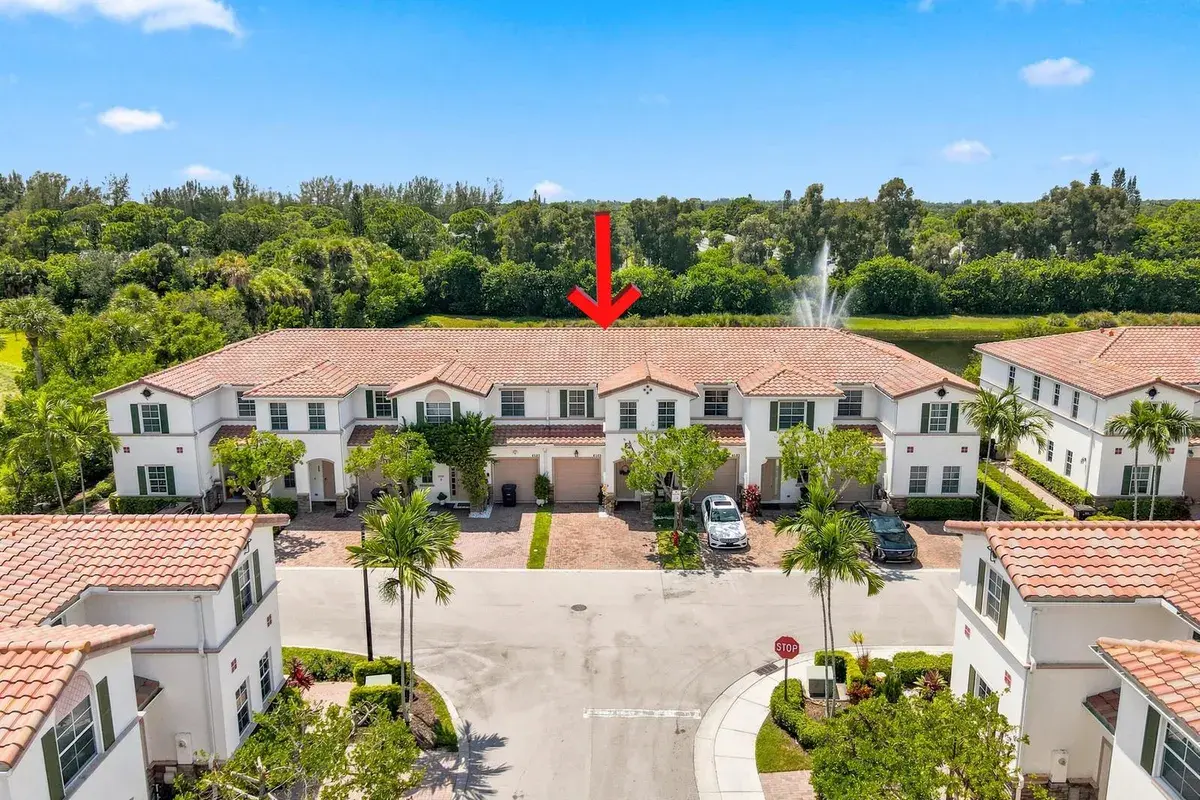 4585 Tara Cove Way, West Palm Beach FL 33417
