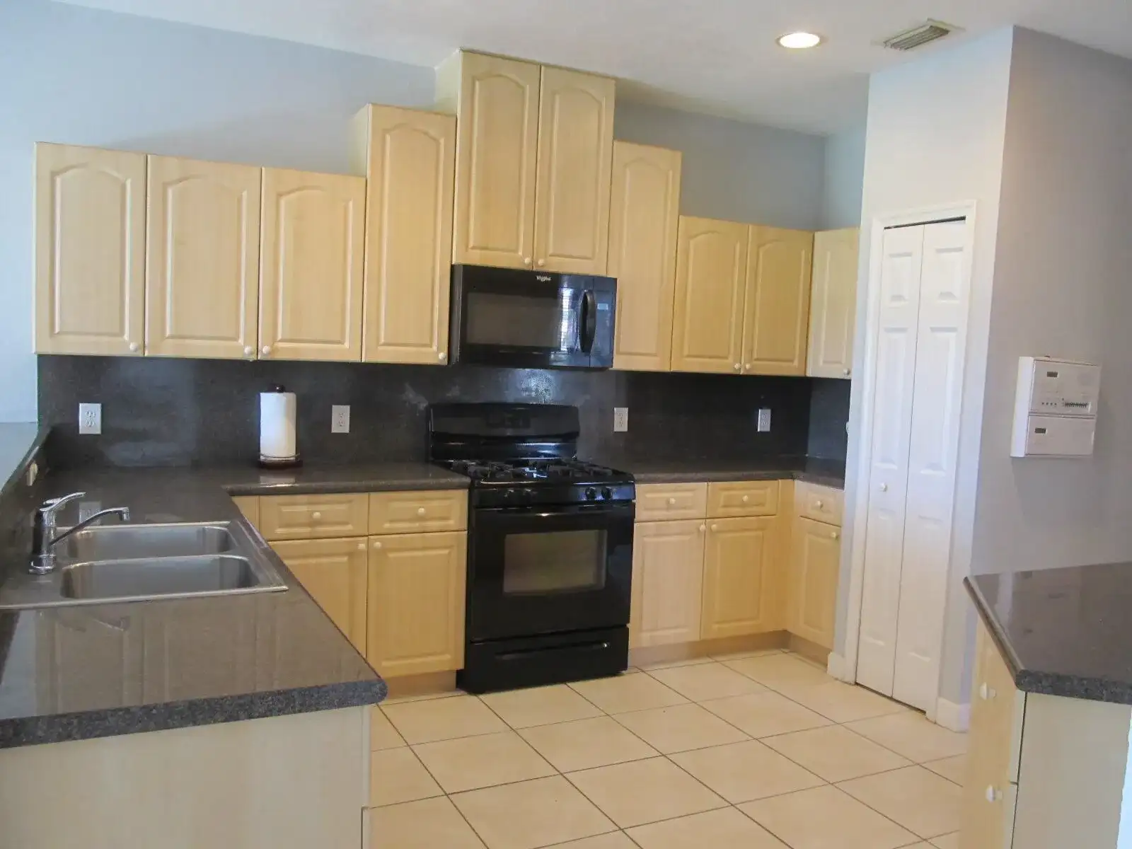 10682 OLD HAMMOCK Way, Wellington FL 33414 photo 4