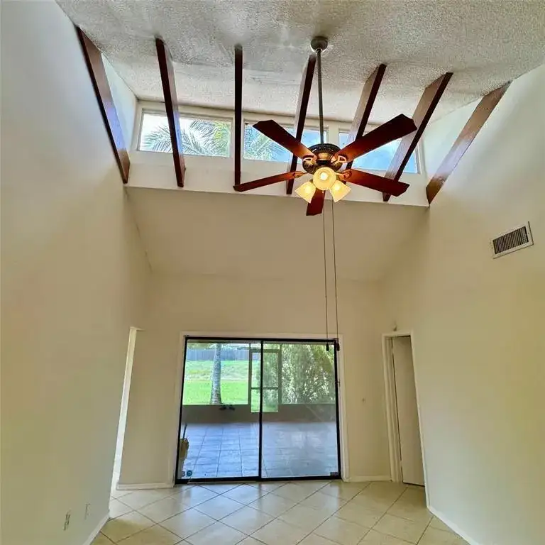10849 NW 30TH Place # 371, Sunrise FL 33322 photo 3