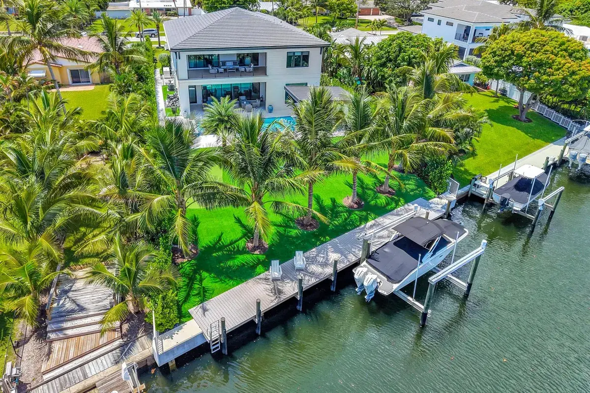 715 Ibis Way, North Palm Beach FL 33408