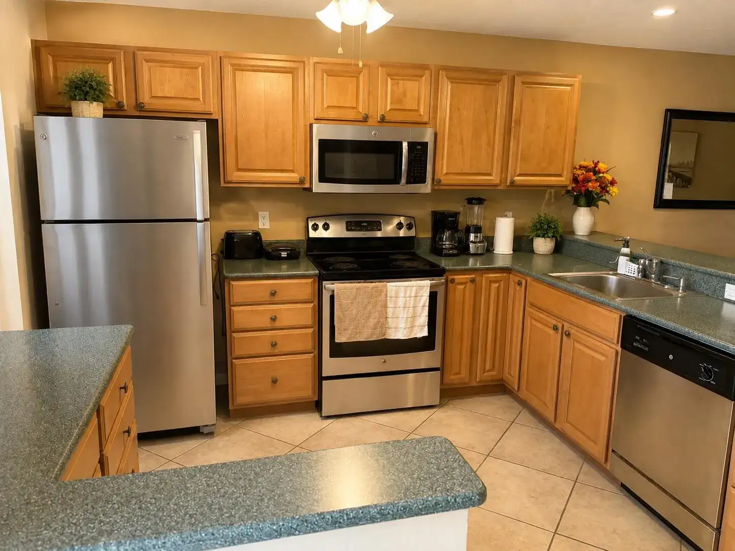 230 NE 26TH Avenue # 404, Boynton Beach FL 33435 photo 2