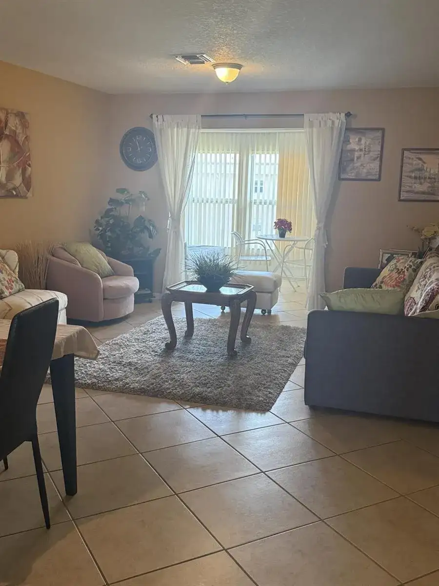 230 NE 26TH Avenue # 404, Boynton Beach FL 33435 photo 5