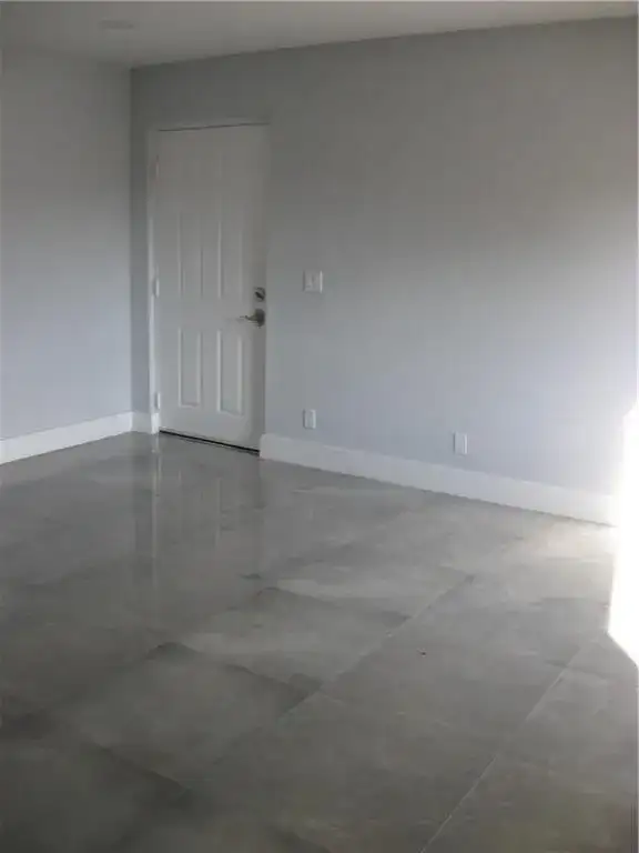 3027 NW 118TH Drive # 220D, Coral Springs FL 33065 photo 2