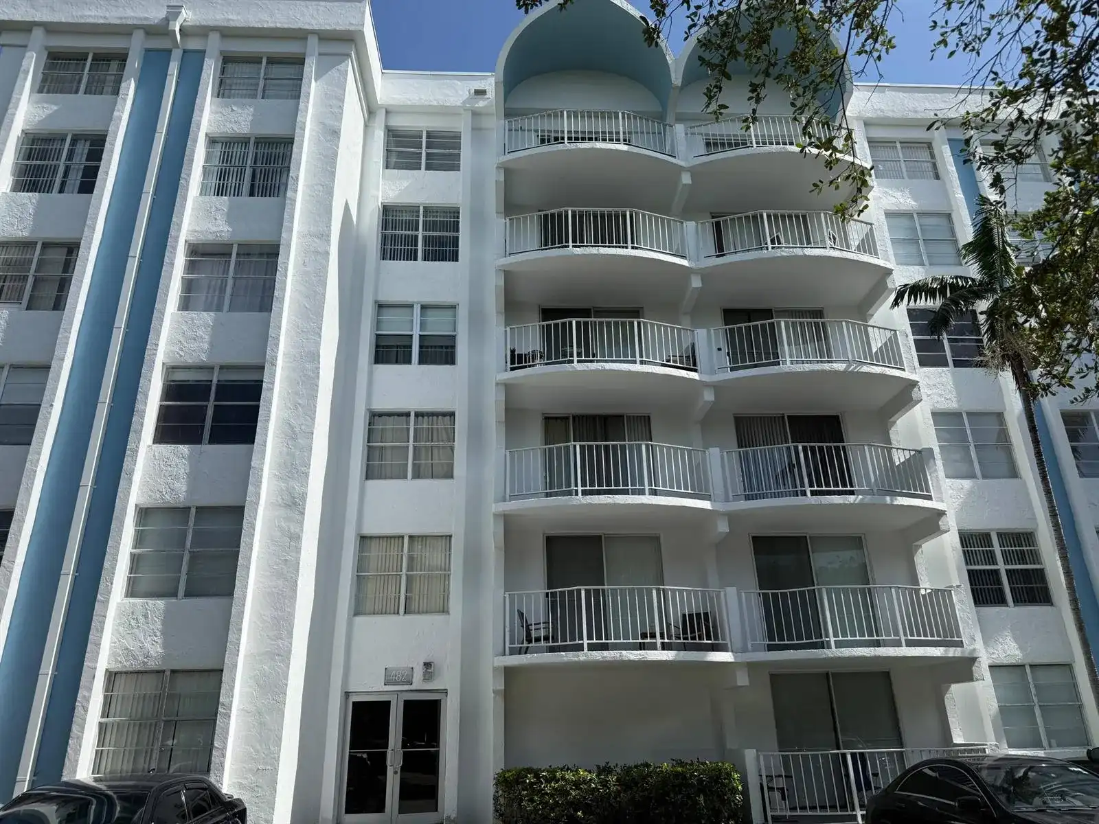 482 NW 165TH ST Road # 301, Miami FL 33169