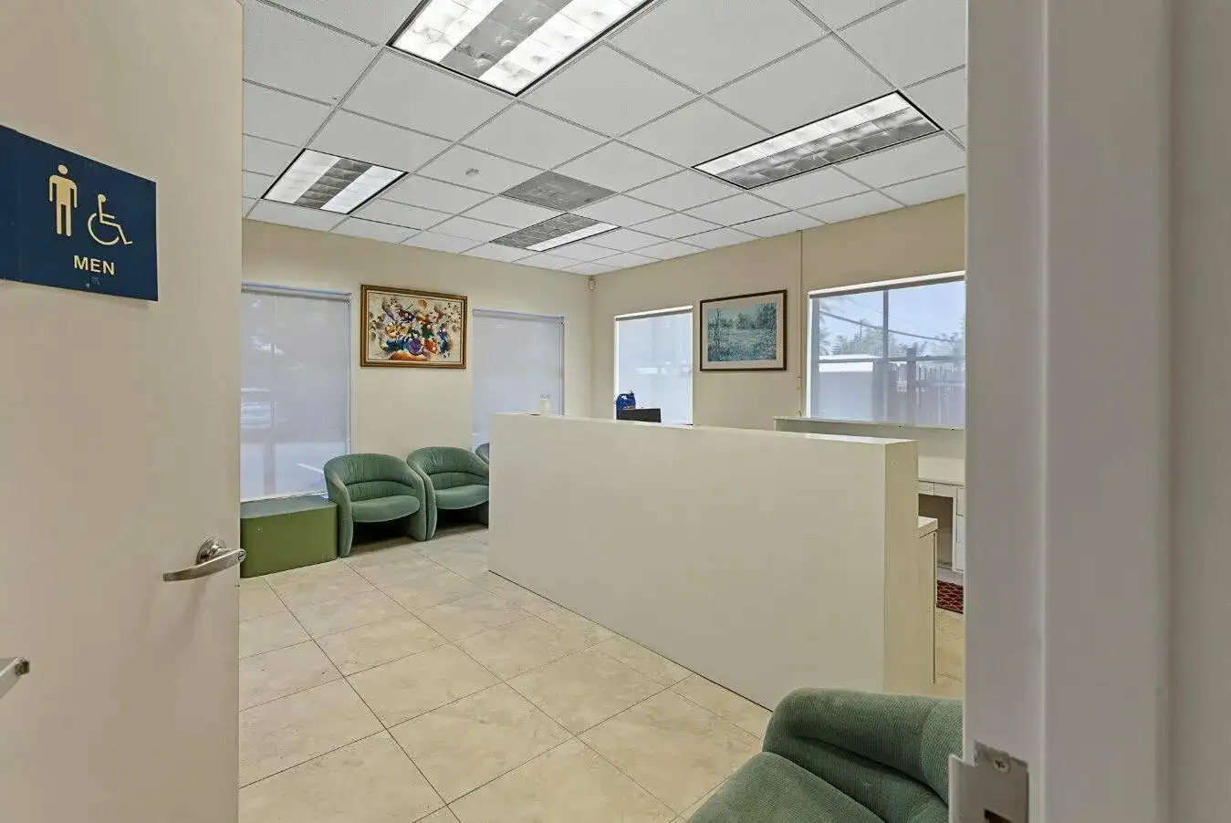 100 E COMMERCIAL Boulevard, Oakland Park FL 33334 photo 2