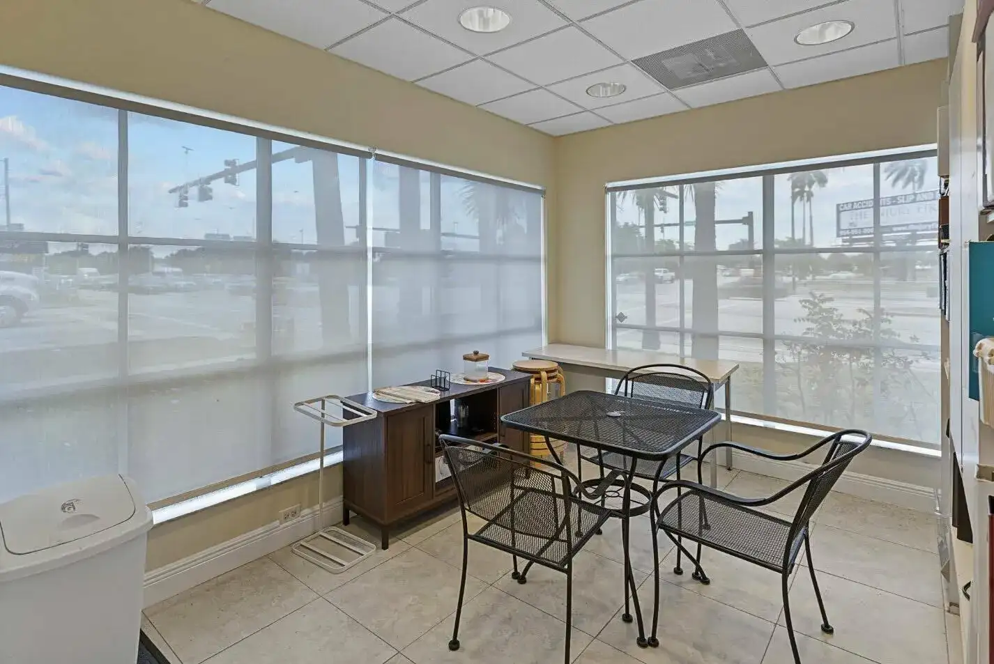 100 E COMMERCIAL Boulevard, Oakland Park FL 33334 photo 5