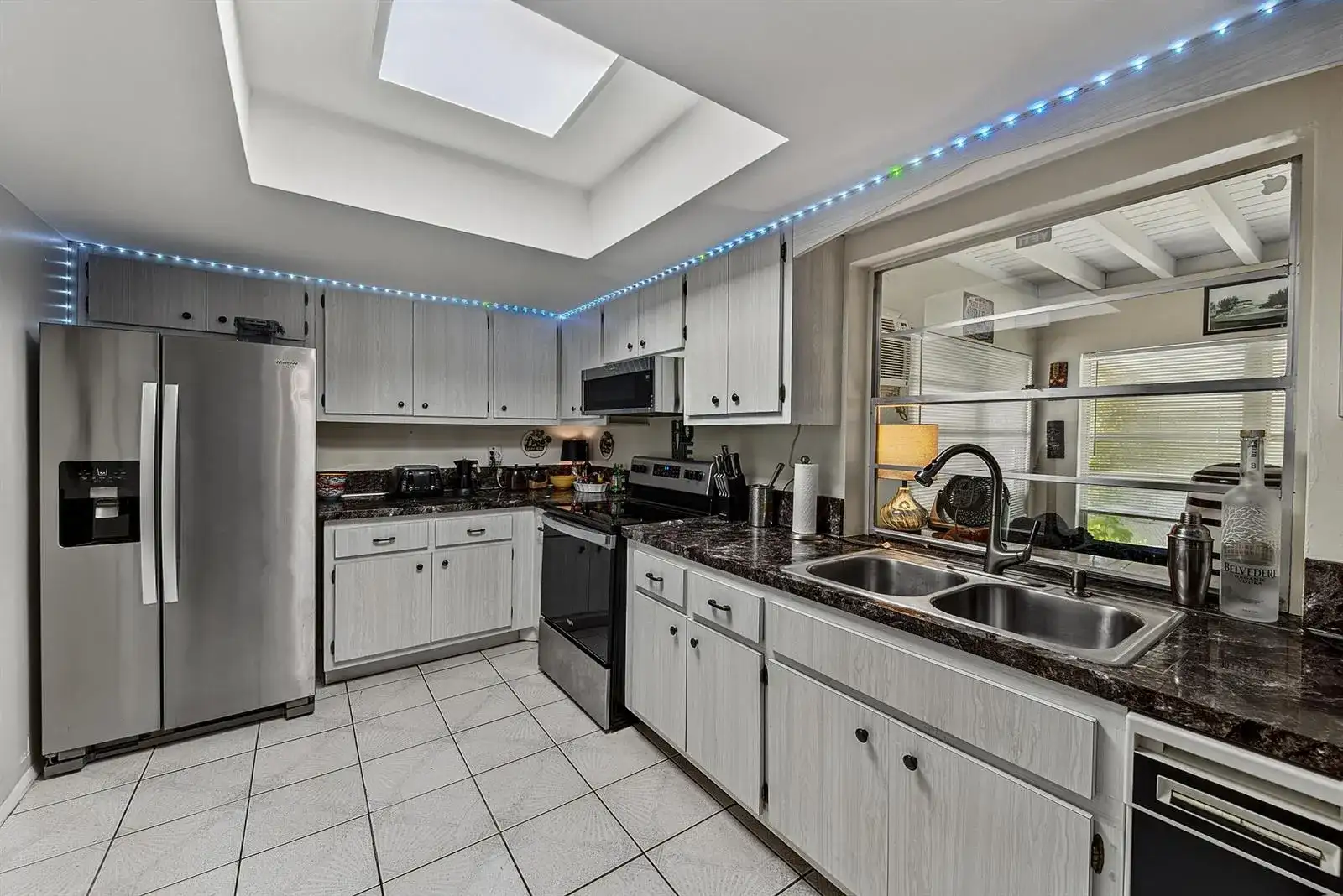 2930 NW 1st Drive, Pompano Beach FL 33064 photo 4