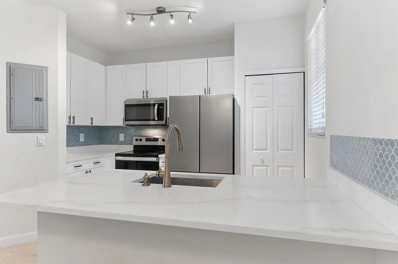 428 Bayfront Drive, Boynton Beach FL 33435 photo 5