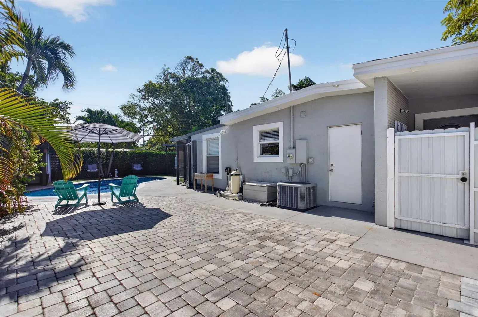 4520 NE 15TH Avenue, Pompano Beach FL 33064