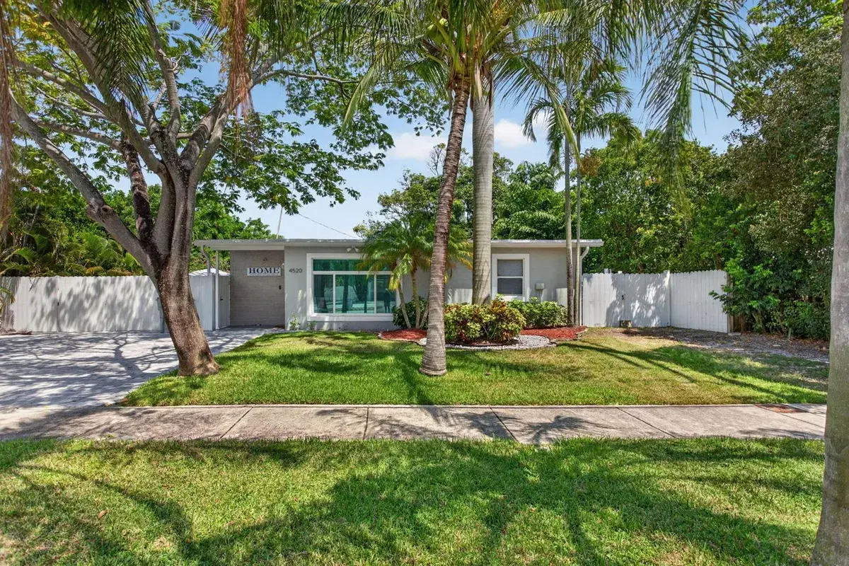 4520 NE 15TH Avenue, Pompano Beach FL 33064