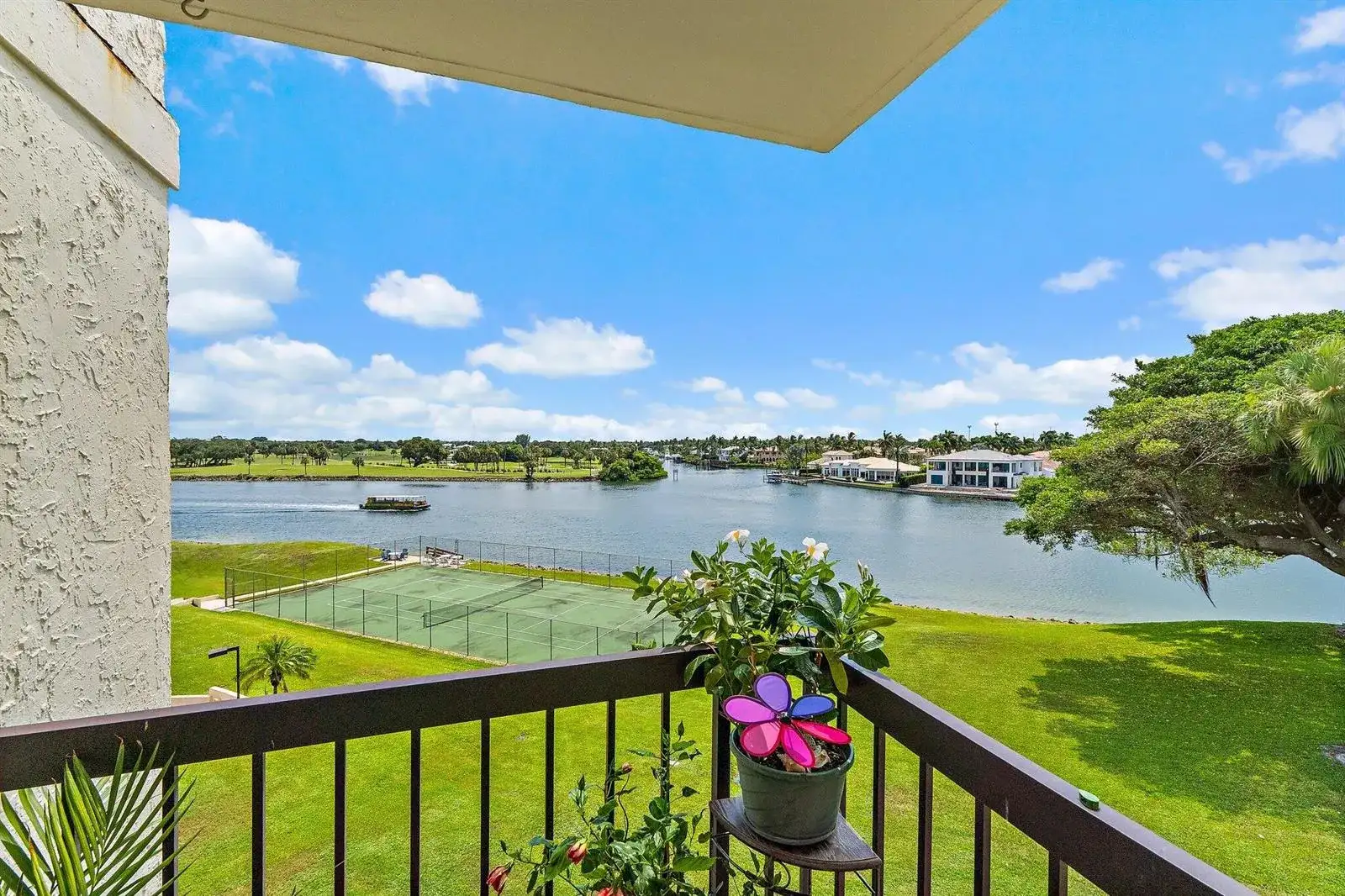 374 Golfview Road # 405, North Palm Beach FL 33408 photo 3