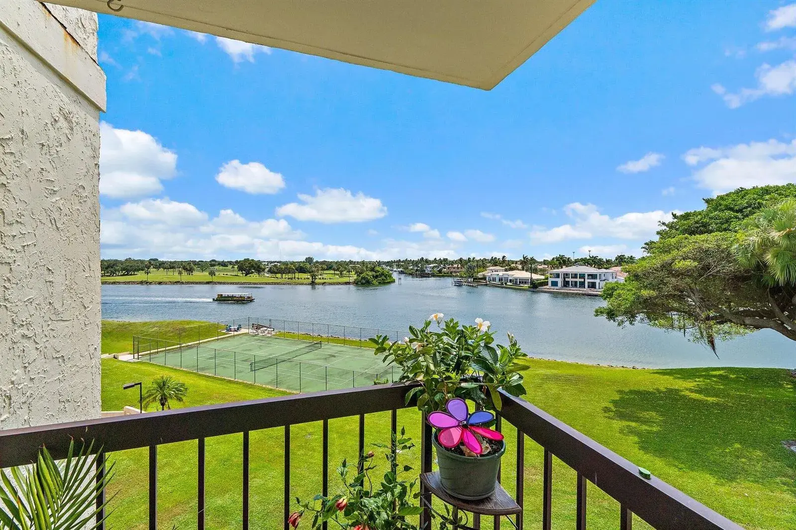 374 Golfview Road # 405, North Palm Beach FL 33408