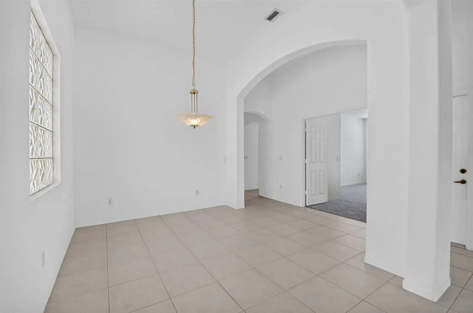 8107 BELLAFIORE Way, Boynton Beach FL 33472 photo 4