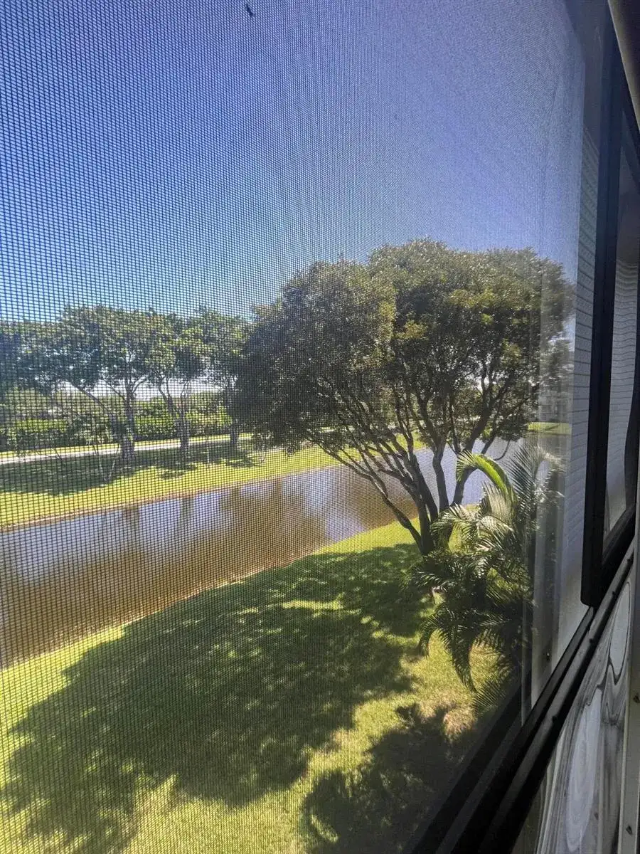 7185 Huntington Lane # 306, Delray Beach FL 33446 photo 2