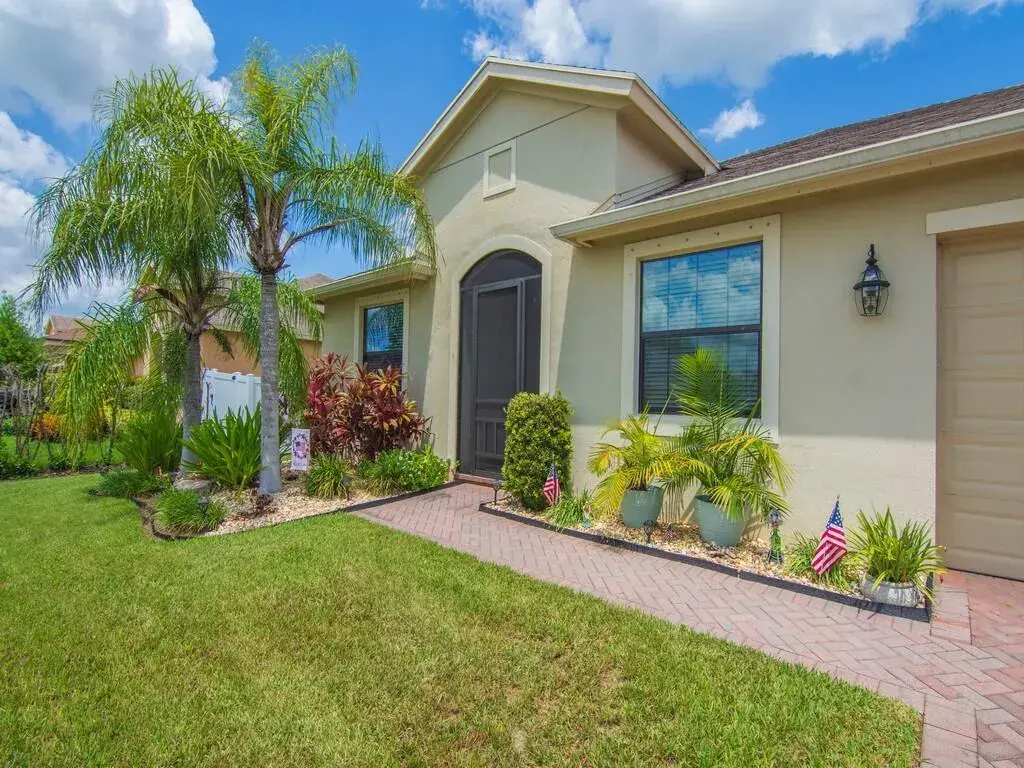 9880 Verona Manor, Vero Beach FL 32966