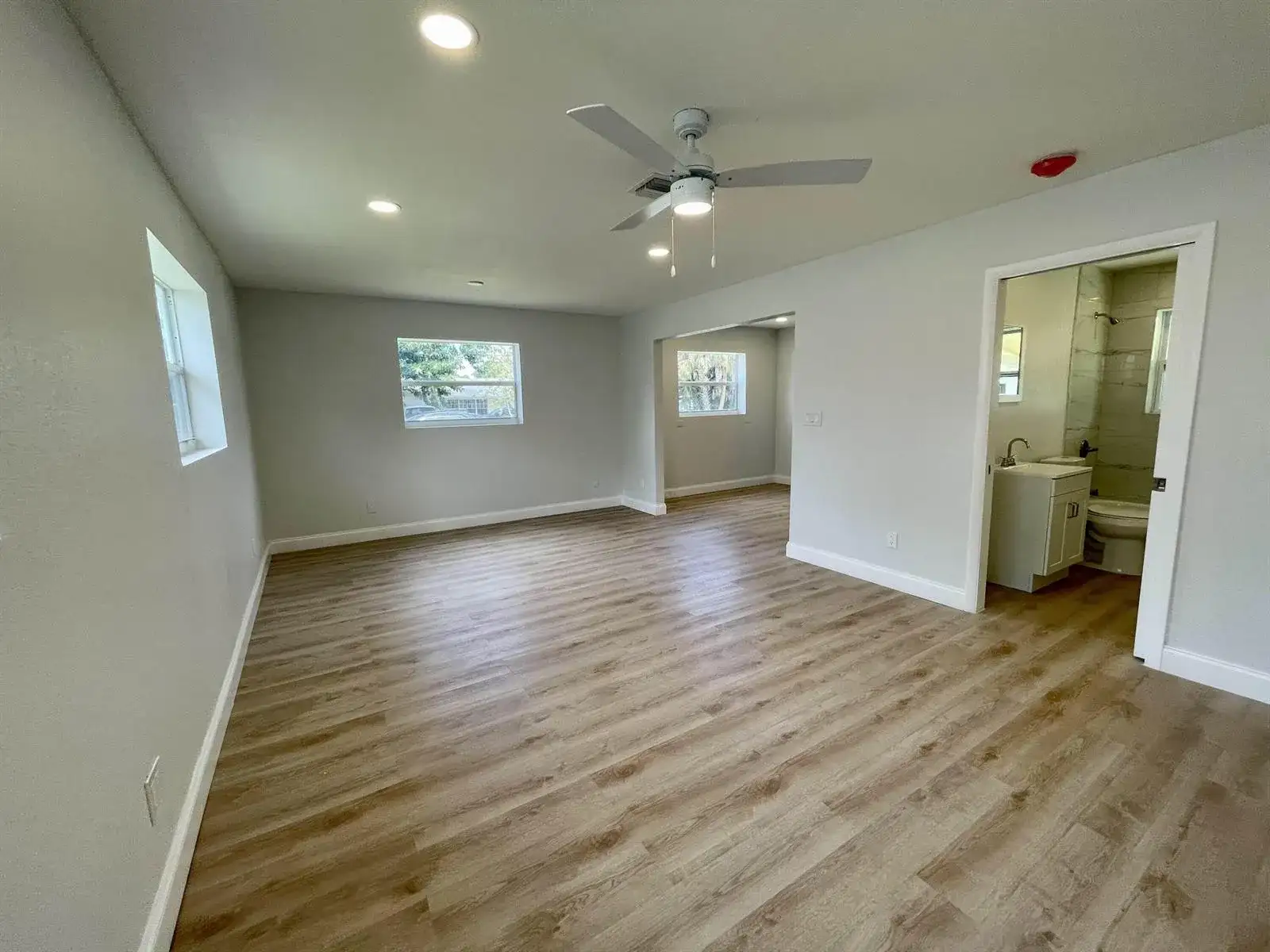 4790 Alberta Avenue, West Palm Beach FL 33417 photo 2