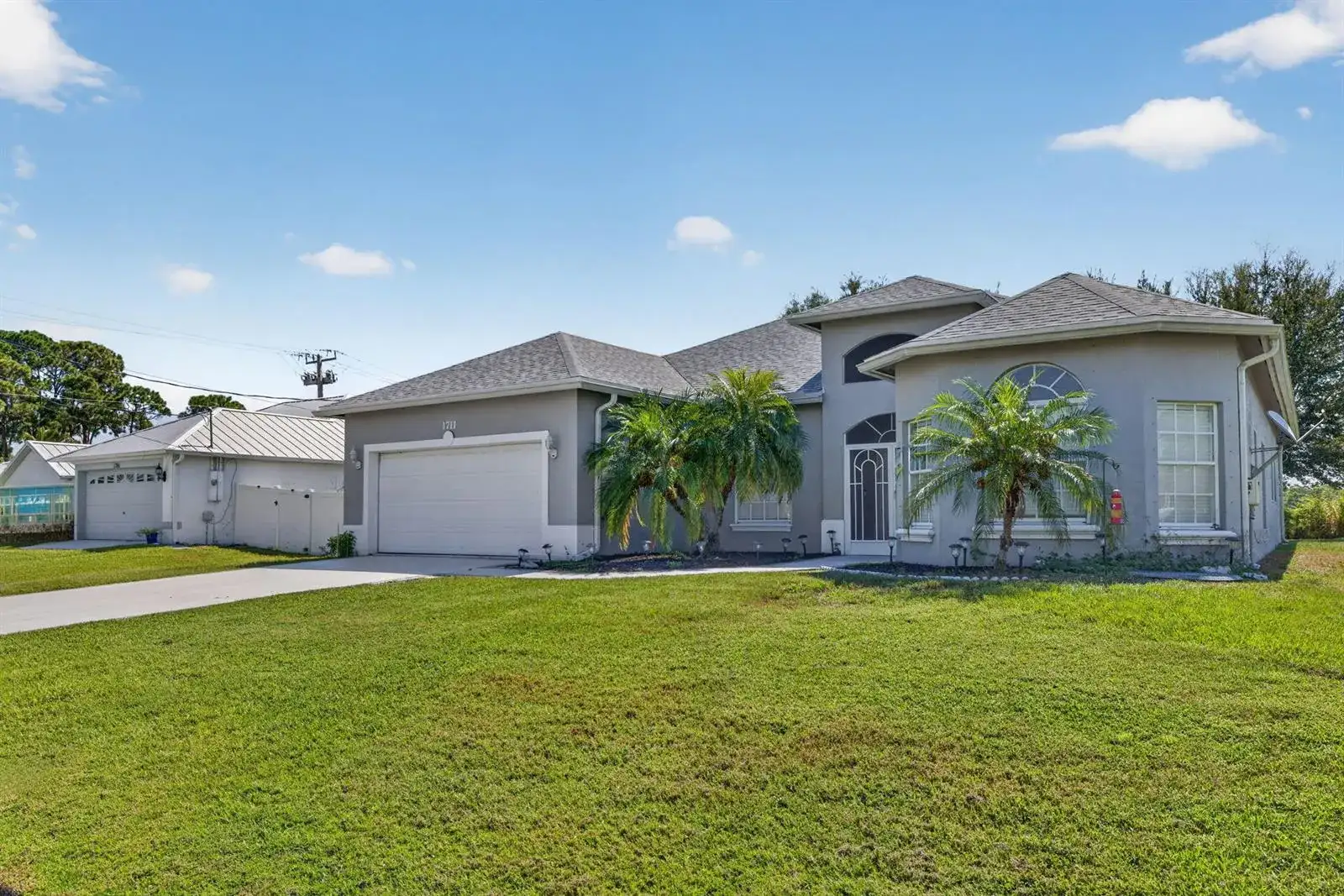 1711 SE Fairfield Street, Port St. Lucie FL 34983 photo 3