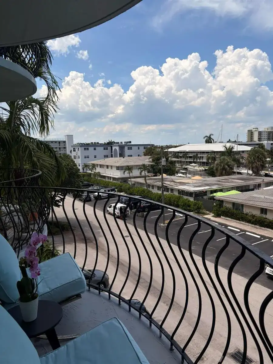 3250 NE 28TH Street # 406, Fort Lauderdale FL 33308 photo 3