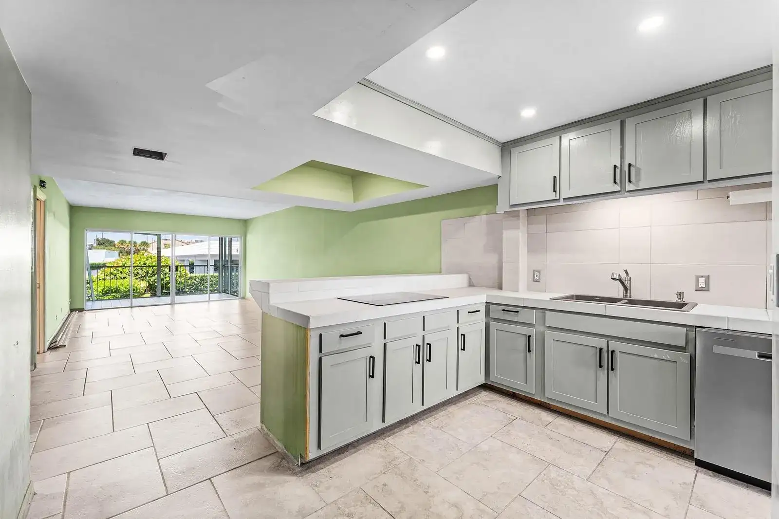 155 Yacht Club Drive # 101, North Palm Beach FL 33408 photo 3