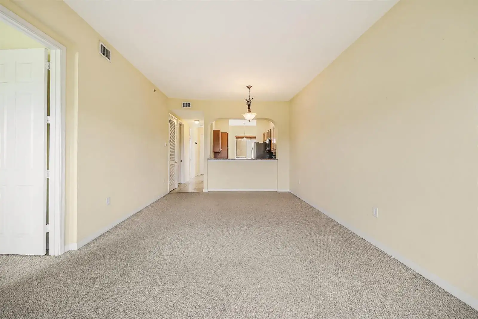 3600 OAKS CLUBHOUSE Drive # 505, Pompano Beach FL 33069 photo 4