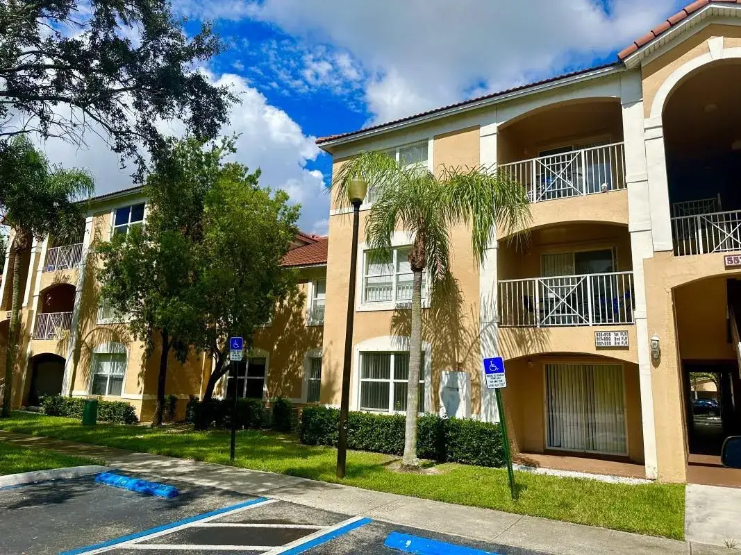 5620 NW 61st Street # 1208, Coconut Creek FL 33073
