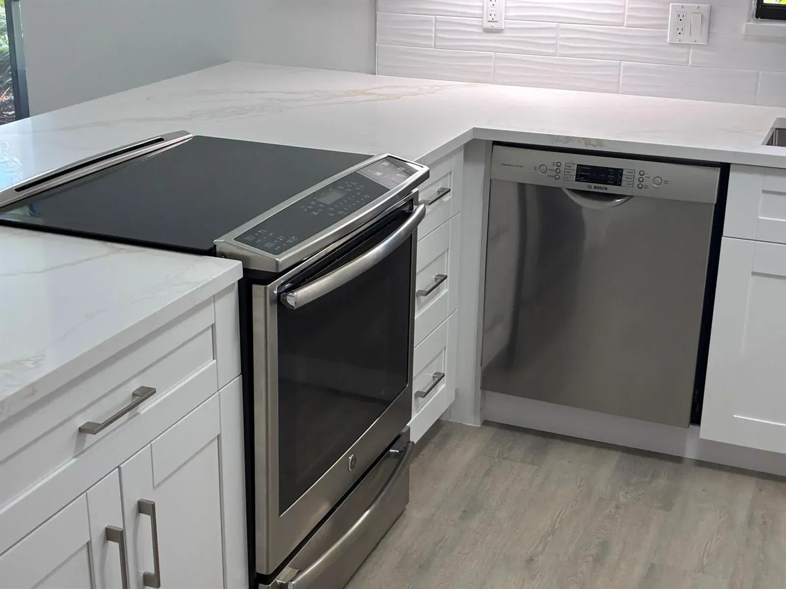 1605 S US HIGHWAY 1, Jupiter FL 33477