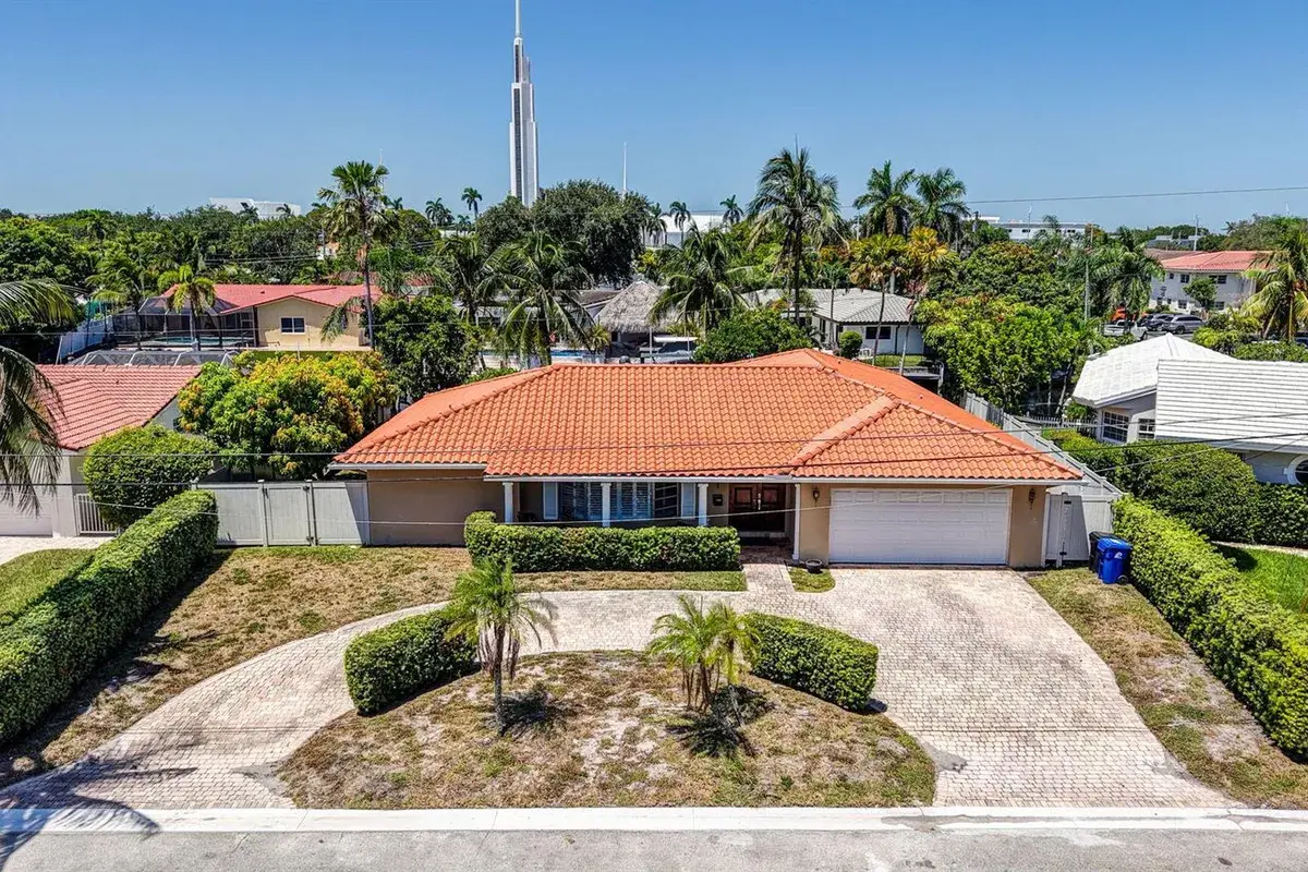 5581 NE 28TH Avenue, Fort Lauderdale FL 33308