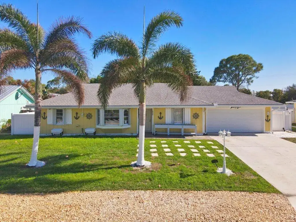 888 NE Maranta Terrado, Jensen Beach FL 34957