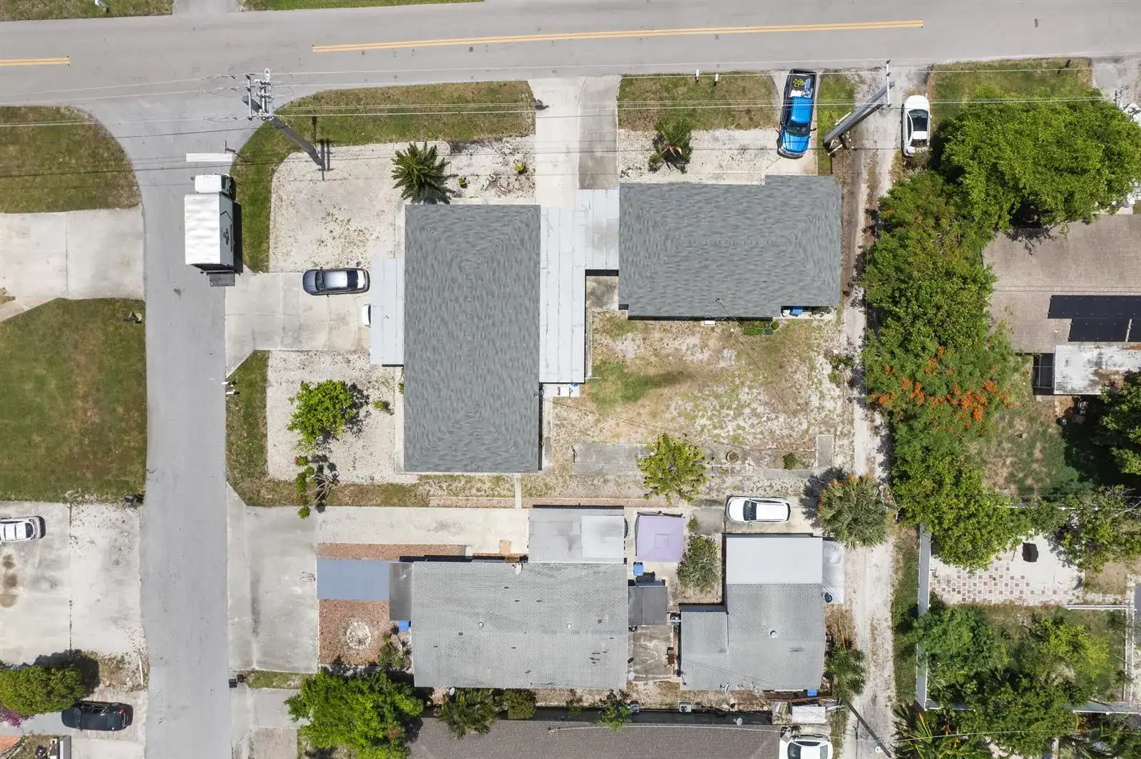 516 S Arnold Avenue, Lantana FL 33462 photo 3