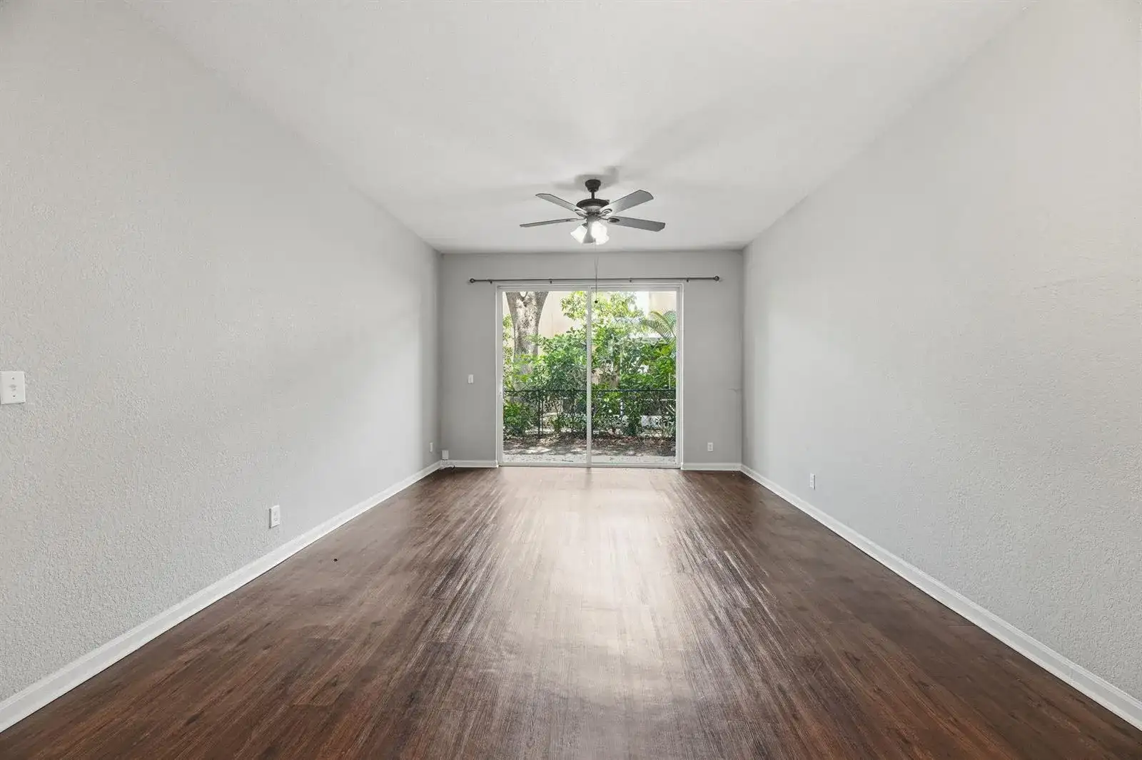 5205 Eagle Cay Manor, Coconut Creek FL 33073 photo 2