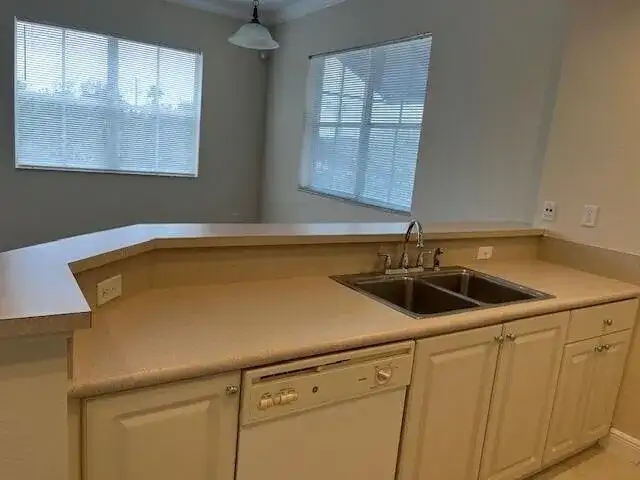 4620 PGA Boulevard # 303, Palm Beach Gardens FL 33418 photo 3