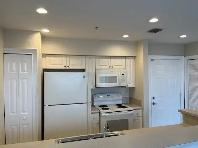 4620 PGA Boulevard # 303, Palm Beach Gardens FL 33418 photo 4