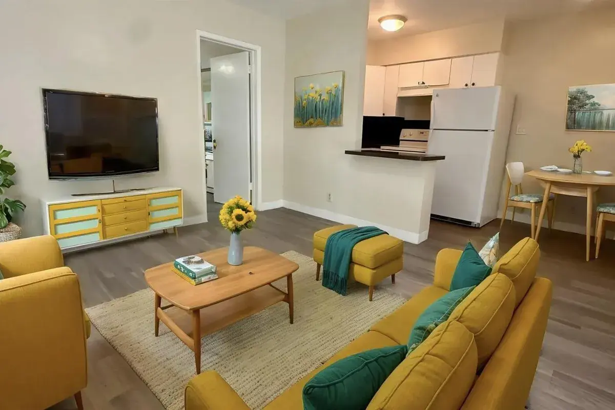 505 NE 4th Avenue # 2, Fort Lauderdale FL 33301