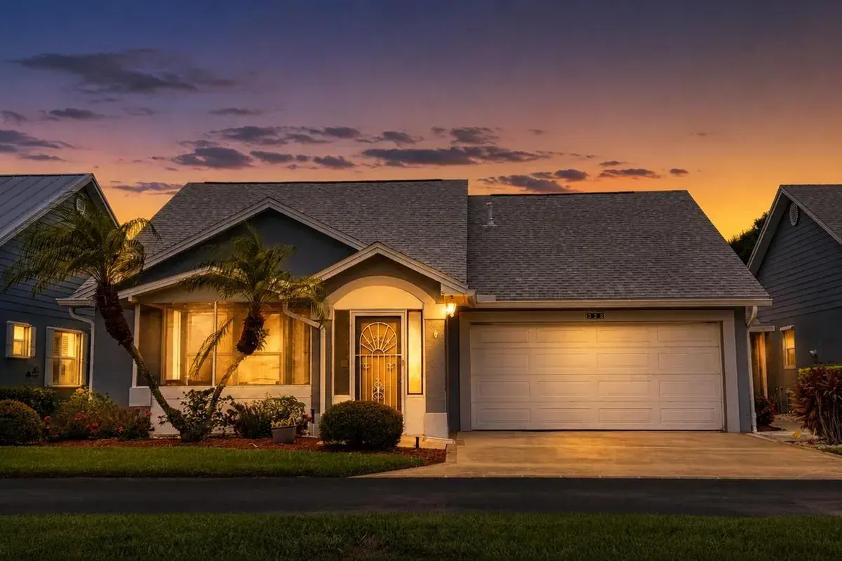 322 NW TUSCANY Court, Port St. Lucie FL 34986