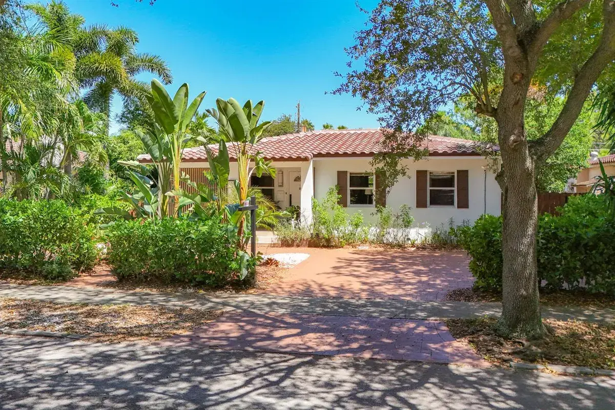 1519 Washington Street, Hollywood FL 33020