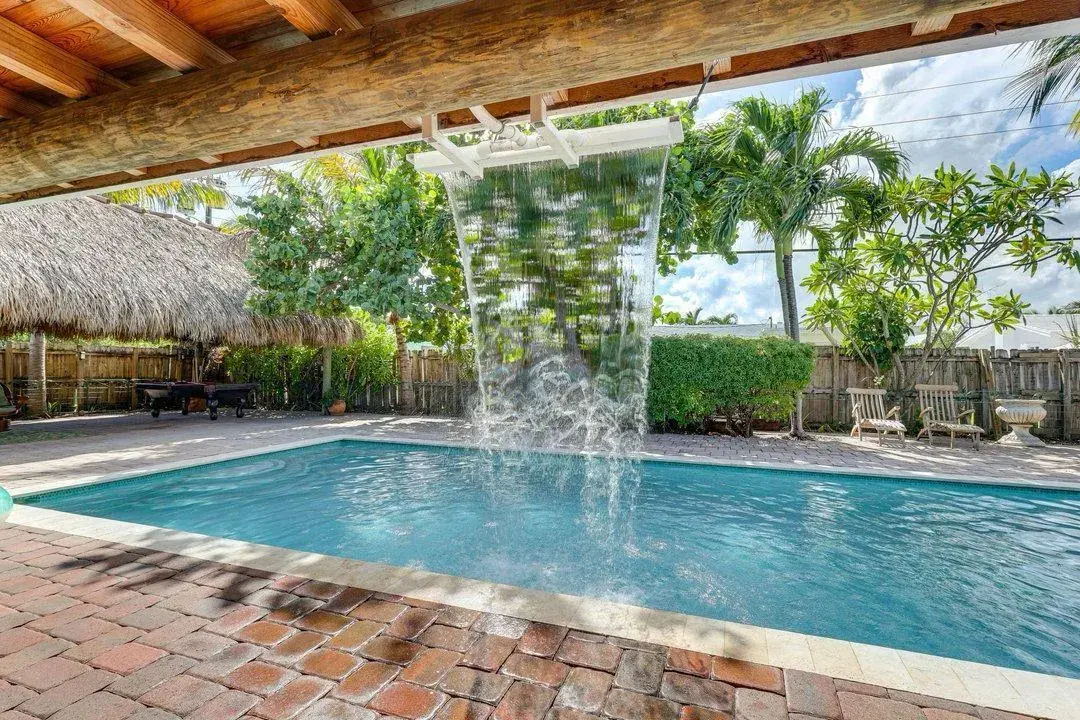 1313 SE 1ST Way, Deerfield Beach FL 33441