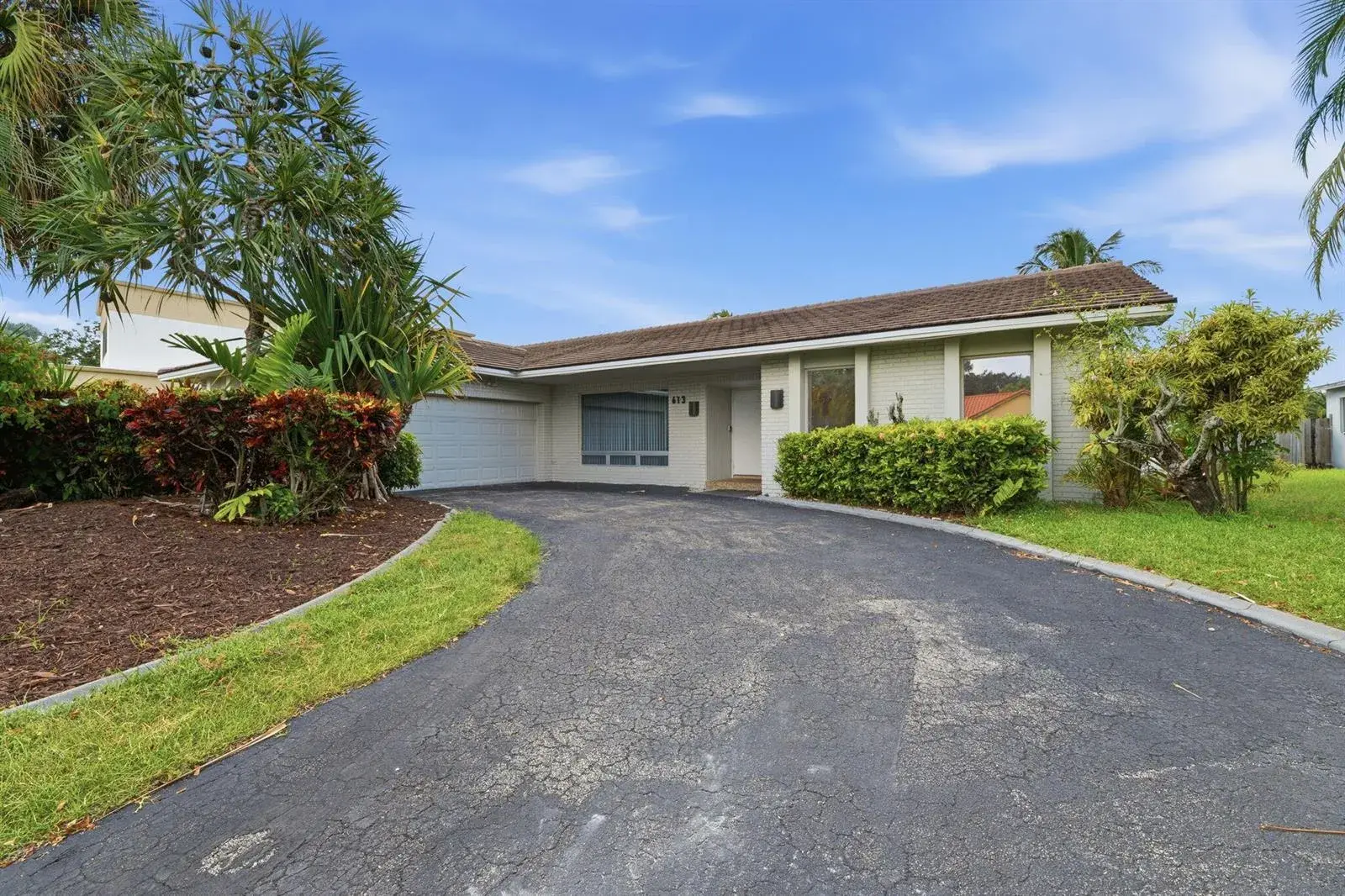 613 SEA TURTLE Way, Plantation FL 33324