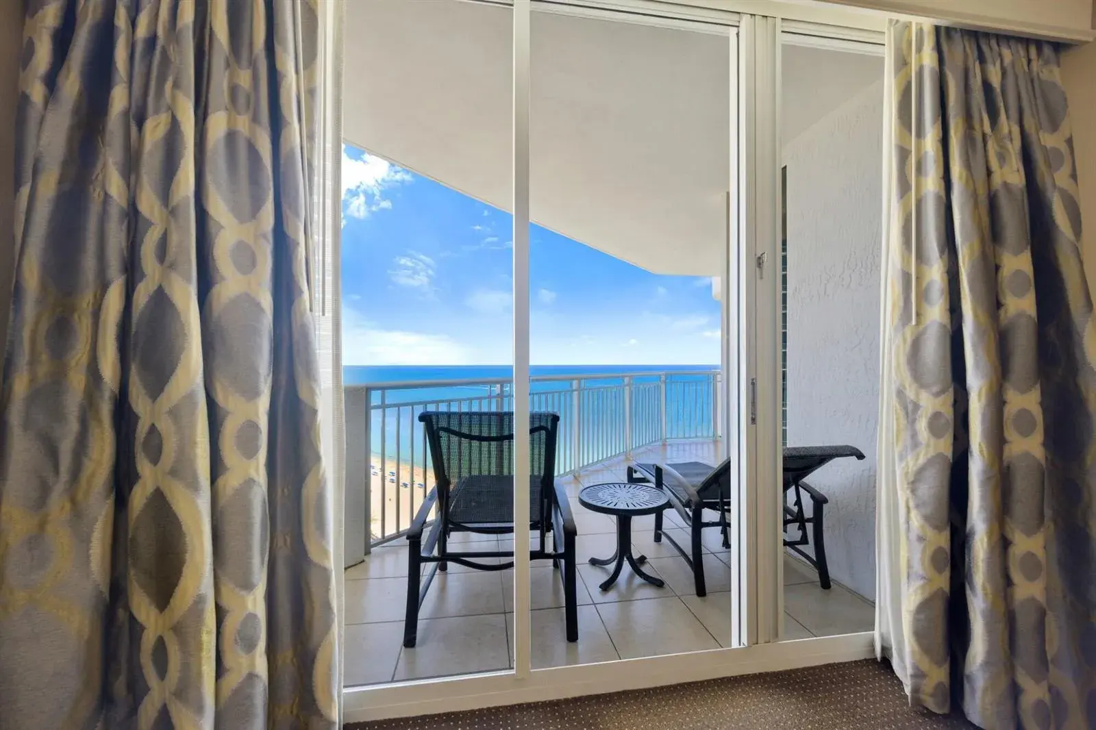 17375 Collins Avenue # 2406, Sunny Isles Beach FL 33160