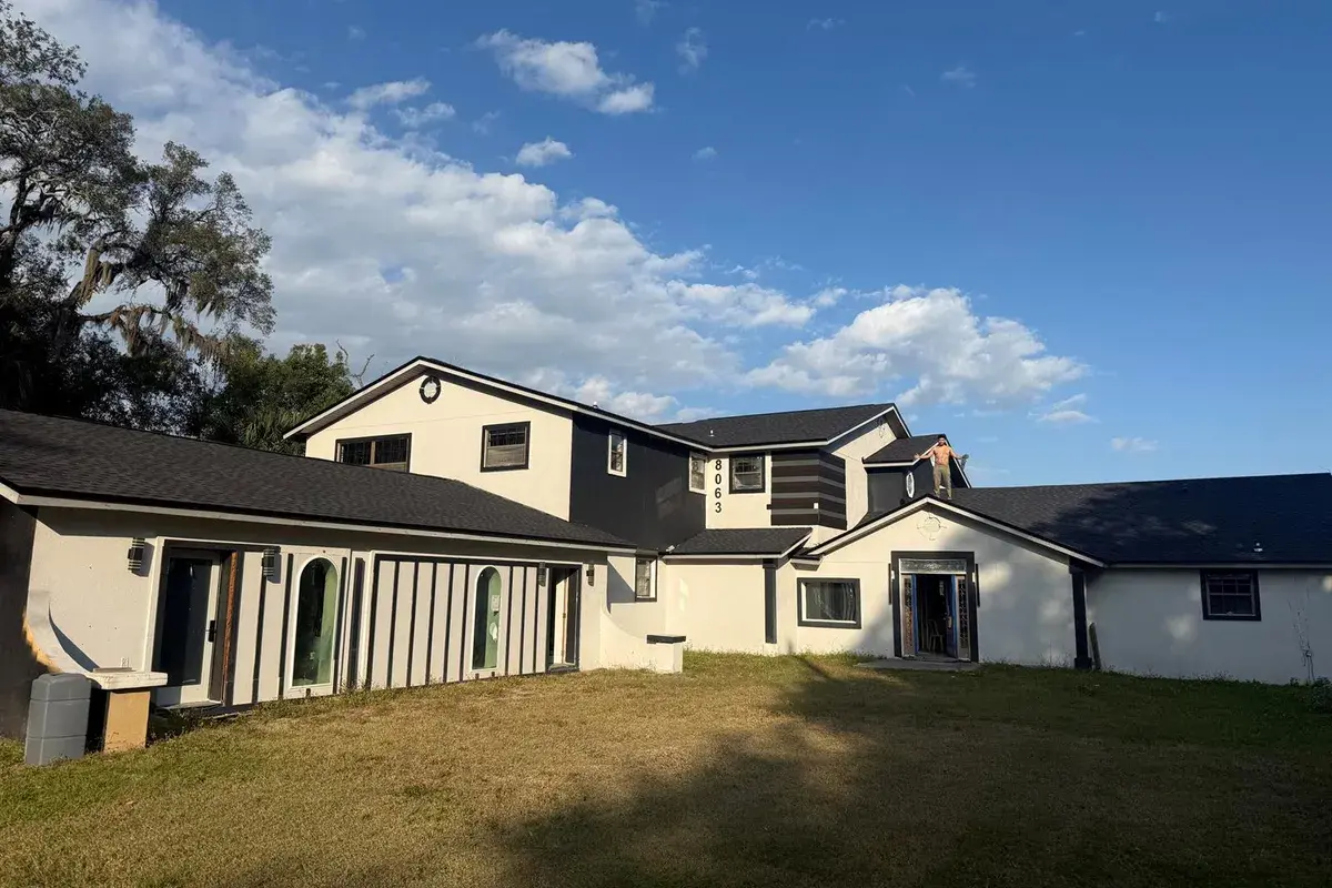 8063 APPIAN Way W, Jacksonville FL 32208